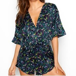 VICTORIA'S SECRET Floral V Neck Romper Pajamas Size Medium